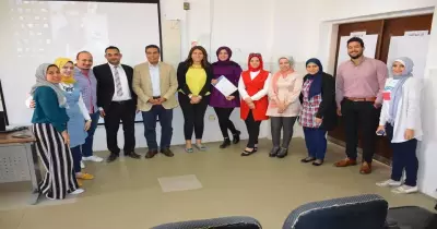 إعلام جامعة النهضة تحتفل بالطلاب المتفوقين «صور»