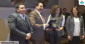 جامعة عين شمس تكرم أبطال مسلسل «عائلة ونيس»