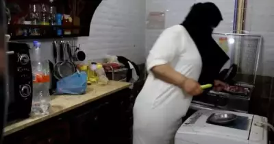 يوميات رشا المنقبة تثير الغضب على السوشيال ميديا بسبب ملابسها
