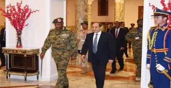 تفاصيل لقاء السيسي برئيس المجلس الانتقالي السوداني