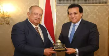 وزير التعليم العالي الفلسطيني يطالب بزيادة عدد منح الجامعات المصرية لطلاب فلسطين (صور)