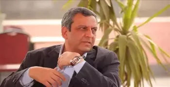 حبس نقيب الصحفيين وعضوي المجلس عامين في قضية «اقتحام النقابة»