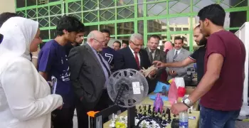 40 مشروعا ابتكاريا في يوم الإبداع السابع بكلية الهندسة جامعة المنيا