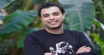 من هو الفنان كريم عبد العليم الذي توفي اليوم؟