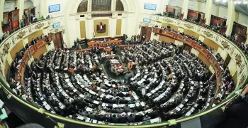البرلمان يوافق على تقرير التعديلات الدستورية