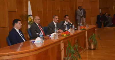 محافظ أسيوط يدعو الطلاب لإنشاء أسرة  للتوعية بمفاهيم حماية المستهلك