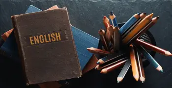 مراجعة إنجليزي للصف الثاني الإعدادي الترم الثاني 2025 شاملة المنهج