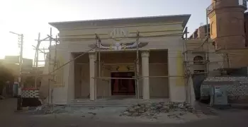 المسجد الفرعوني.. الأوقاف تعلن إزالة النقوش الفرعونية واستبدالها بالقرآن (صور)