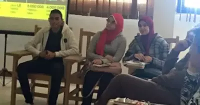 مناظرة علمية بين طلاب قسمي الحيوان والچيولوچيا بكلية علوم السويس