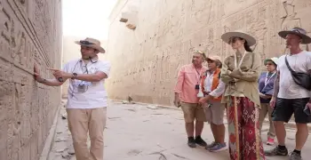 زيادة مرتب المرشد السياحي في مصر اعتبارا من 2025