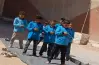 تلاميذ يؤدون صلاة الظهر في فناء مدرسة بسوهاج خلال اليوم الدراسي (صور)