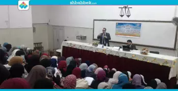 عن مهارات التواصل.. ندوة تنمية بشرية لبنات جامعة الأزهر (صور)