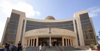 جامعة سيناء تعلن موعد الدراسة: «إذا سمحت الظروف الأمنية».. والطلاب يسخرون