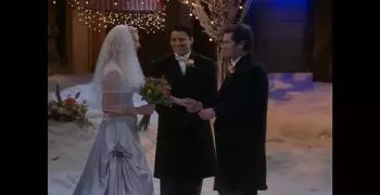 أبطال مسلسل Friends فريندز.. تعرف على الشخصيات الرئيسية بأيقونة الكوميديا العالمية