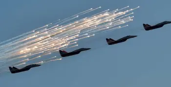 الخليج يشتعل.. السعودية توجه عدة ضربات جوية لإيران