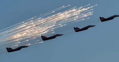 الخليج يشتعل.. السعودية توجه عدة ضربات جوية لإيران