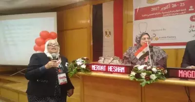 «لاب توب» جائزة للأستاذ الجامعي الفائز بأفضل بحث بطب الزقازيق