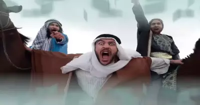 فيديو مهرجان أخواتي في نسخة الشعر الجاهلي «خلاني»