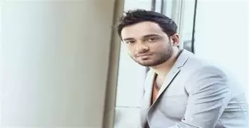 تامر حسني يوجه رسالة لرامي جمال بعد مرضه.. ماذا قال؟