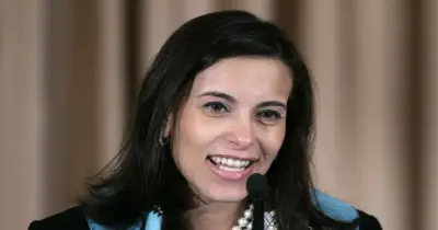 من هي دينا باول؟.. أول مصرية تدير إمبراطورية فيسبوك