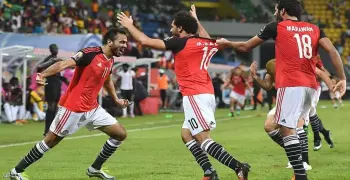 بأداء باهت.. مصر تقترب من مونديال روسيا بالفوز على أوغندا