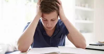 امتحاناتك في رمضان؟.. هكذا تتغلب على جوع وعطش المذاكرة