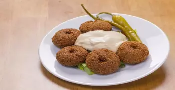 طريقة عمل الطعمية أو الفلافل في المنزل