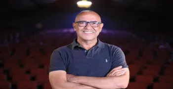 قصة مسلسل ولد وبنت وشايب عن الجرائم الإلكترونية