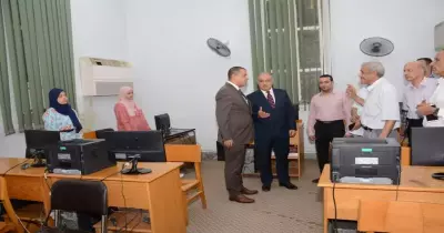 جامعة أسيوط: مد ساعات عمل مكاتب التنسيق للطلاب لتسجيل رغباتهم