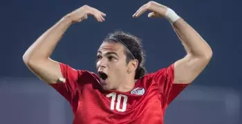 من هو اللاعب صلاح باشا؟ السن والنادي وإحصائيات مبهرة