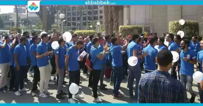«عين شمس كلها حبيبة».. هتافات أسرة «بينا» بحرم الجامعة في مهرجان الاستقبال