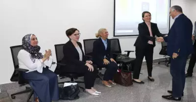 جامعة النهضة تستقبل وفد جامعة فيينا الطبية وتنظم يوما تعريفيا للطلاب الجدد (صور)