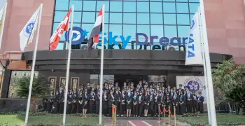 شروط الالتحاق بأكاديمية الضيافة الجوية وعلوم الطيران Sky Dream في 2025