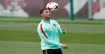كريستيانو رونالدو على تويتر: جاهزون لمواجهة تشيلي