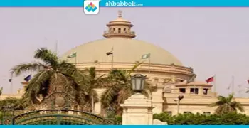 حصلوا على مليون ونصف.. أسماء الفائزين بجوائز جامعة القاهرة لعام 2016