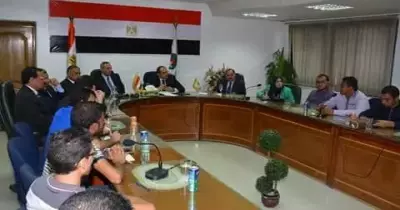 محافظ سوهاج يعلن تشغيل 5 أتوبيسات لنقل الطلاب إلى الجامعة الجديدة