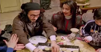 جيهان أنور تخلع الحجاب مجددا وتثير غضب جمهورها