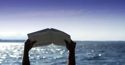 الببليوثرابيا.. هكذا تعالج القراءة مشاكلك النفسية