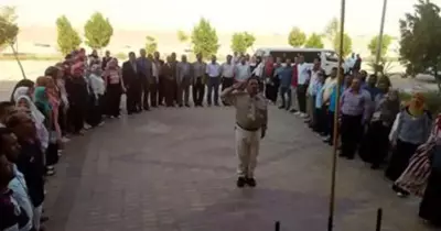 تحية العلم في أول يوم دراسة بجامعة الوادي الجديد بعد الانفصال
