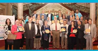 توزيع الجوائز لكليات ومراكز عن شمس.. طب أسنان و«البنات» في الصدارة