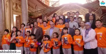 رئيس جامعة عين شمس يحكي لوفد أطفال الصين تاريخ جامعة «أون»