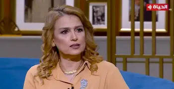 سيمون تسرد مأساة رحيل والدها بسبب الفسيخ