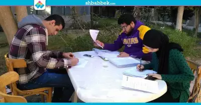 صور| إجراء مقابلات انضمام الطلاب لـ«تحيا مصر» بجامعة حلوان