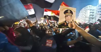 مصر قبل 30 يونيو وبعدها.. هكذا تبدل الحال في أربع سنوات (إحصائيات وأرقام)