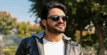 سبب وفاة الممثل الشاب بهاء الخطيب.. سقوط مفاجئ يهز الوسط الفني