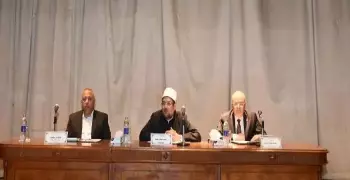 وزير الأوقاف لطلاب جامعة الزقازيق: تكاتفوا خلف القيادة السياسية لنخرج من «عنق الزجاجة»