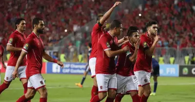 البدري يهاجم.. تعرف على تشكيل الأهلي في نهائي دوري الأبطال