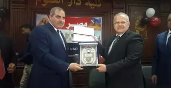 جامعة القاهرة تكرم رئيس جامعة الأزهر