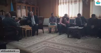 نائب رئيس جامعة الأزهر يجتمع بطلاب مدينة أسيوط بعد حادث «اشتباه التسمم»