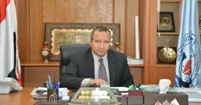 معلومات عن رئيس جامعة السويس السيد الشرقاوي